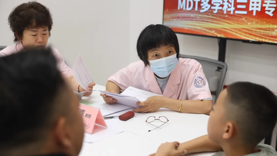中国康复研究中心曹丽辉教授会诊火热进行中，直击儿童发育难题......再次掀起暑期就诊热潮！