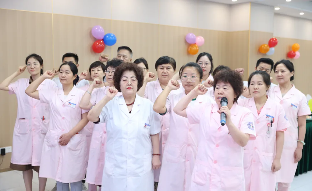 医路绽芳华，献礼医师节 | 西安附一儿童医院成功举办第八届“中国医师节”庆祝大会